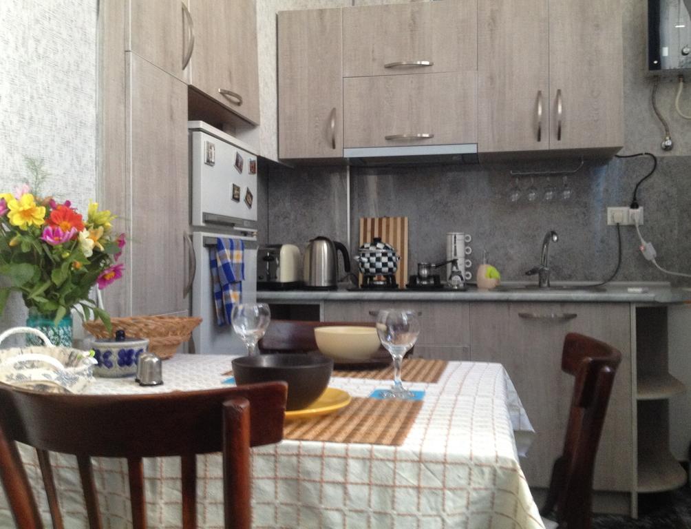 Appartamento Alaroid'S Gt Tbilisi Esterno foto